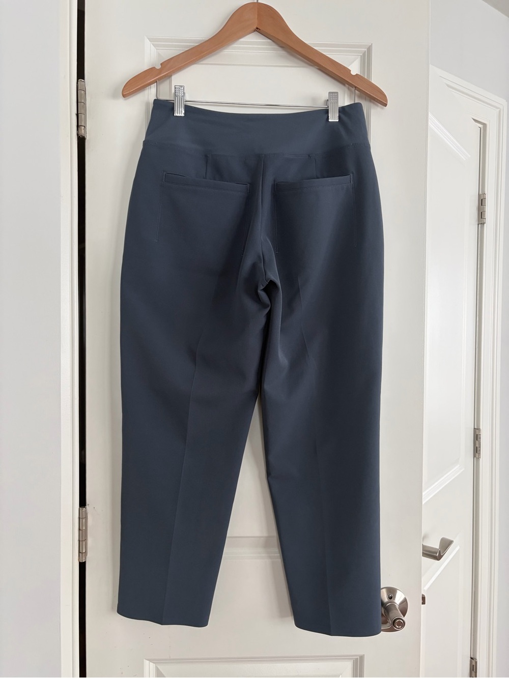Athleta Endless High Rise Pant size 4P blue - Picture 5 of 7